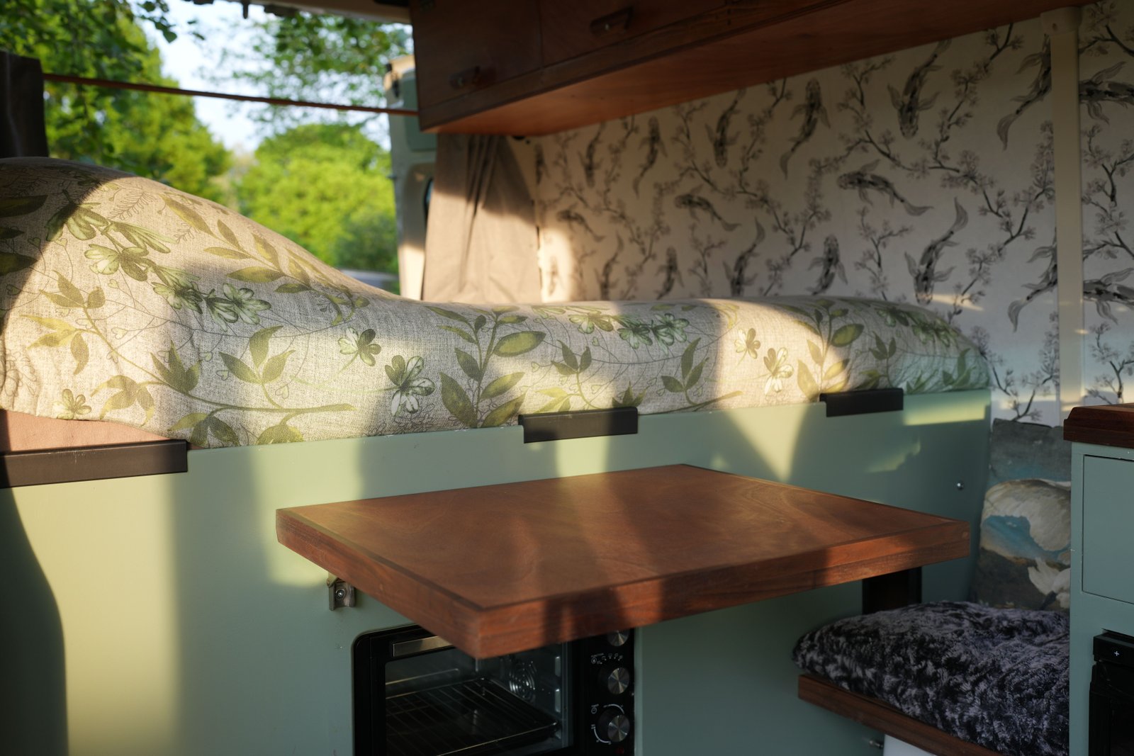 Horizon campervan rear exterior