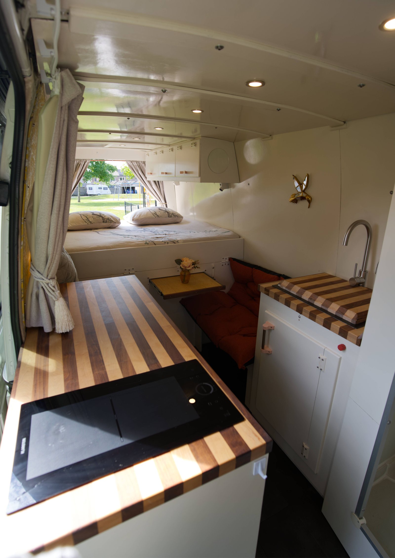 Albatros VW Crafter campervan detail