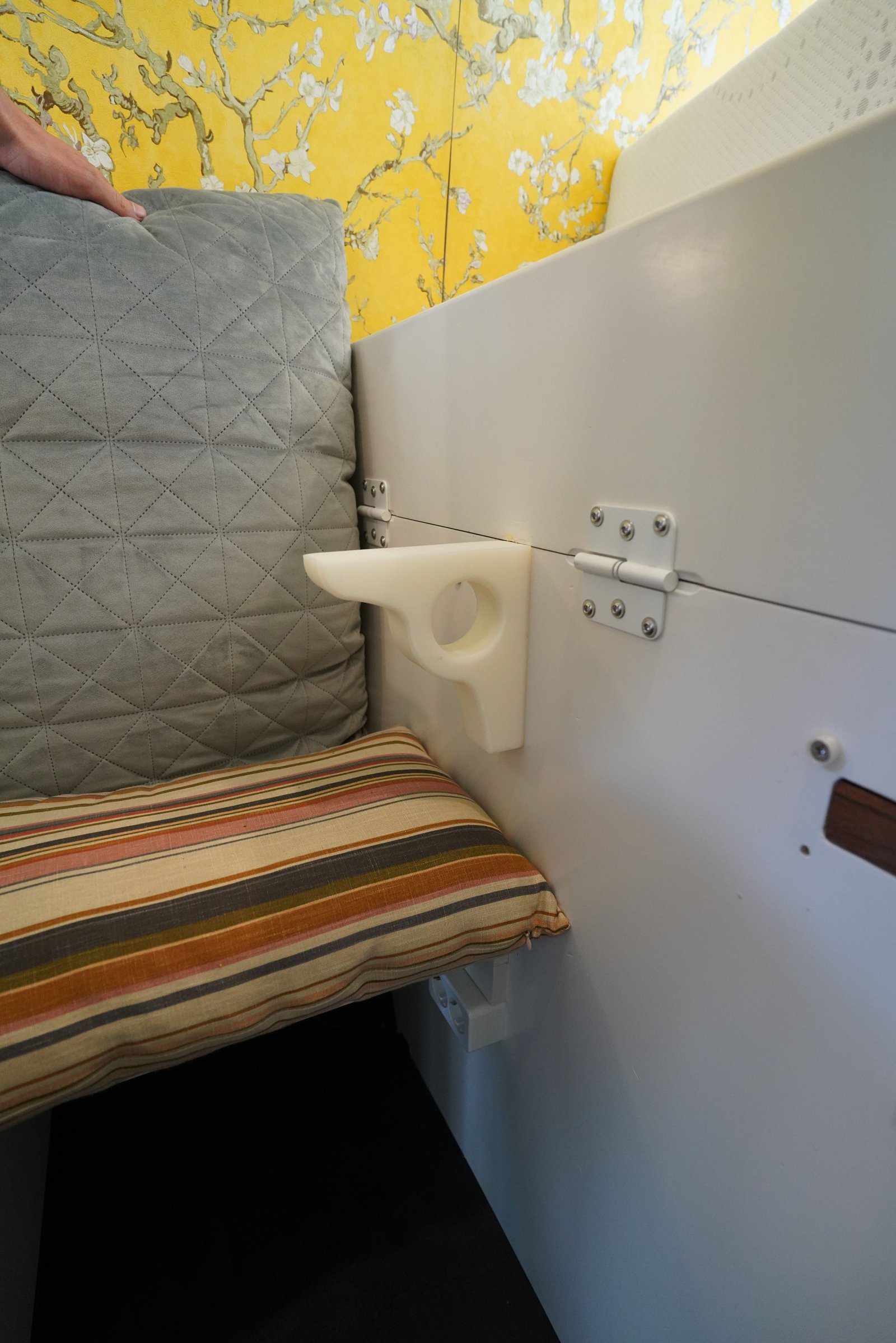 Albatros campervan exterior