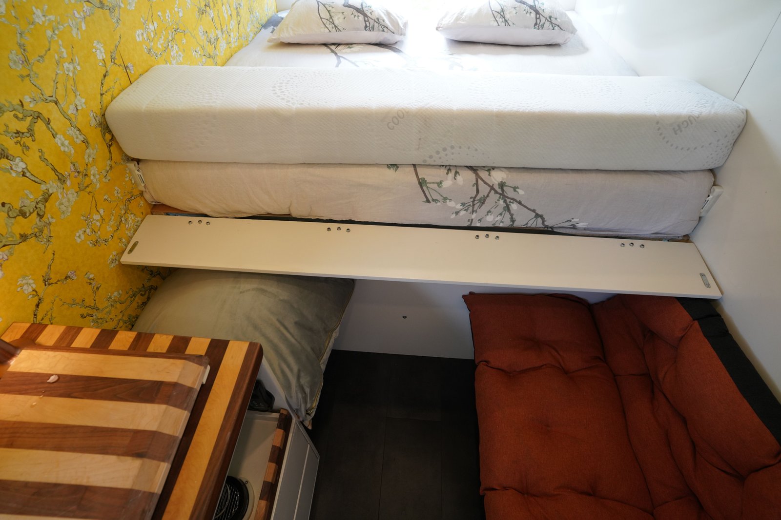 Albatros campervan exterior detail